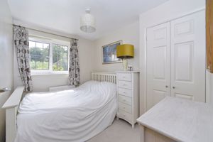 Photo 25- click for photo gallery